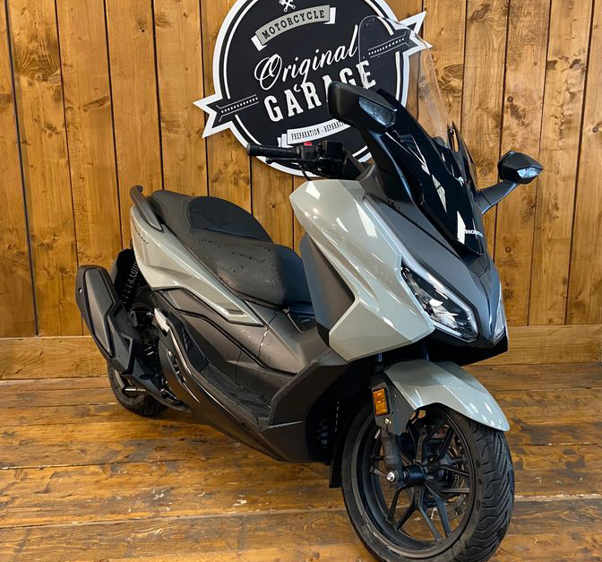 Honda NSS Forza 350