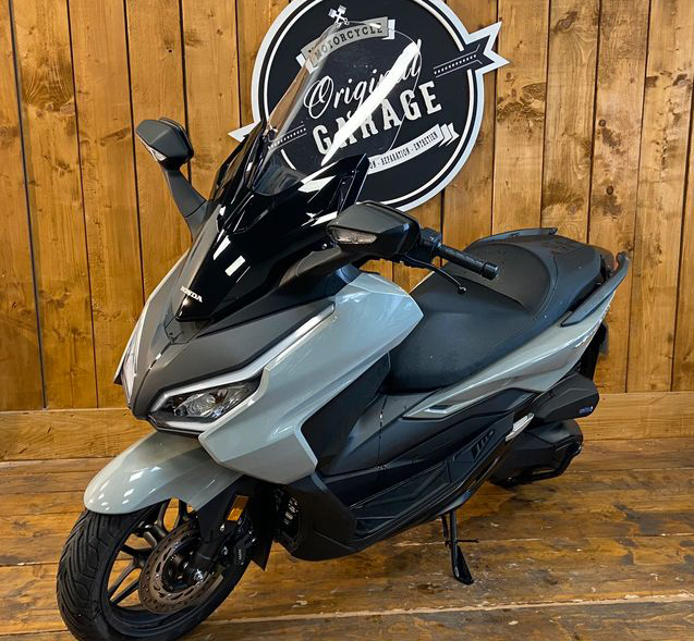 Honda NSS Forza 350