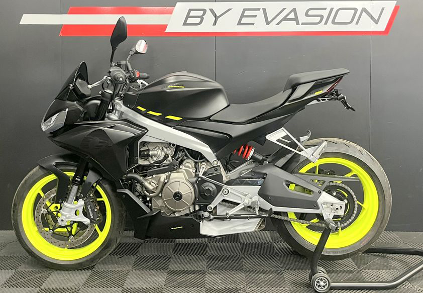 Aprilia Tuono 660 Noir