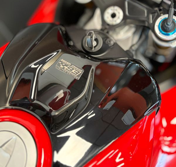 Ducati Panigale V4S Replica Marquez